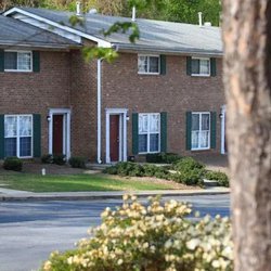 exterior at Beacon Ridge located in College Park, GA